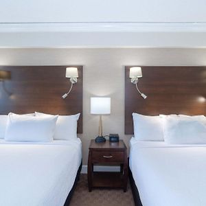Standard Room 2 Queen Beds Columbia Tower